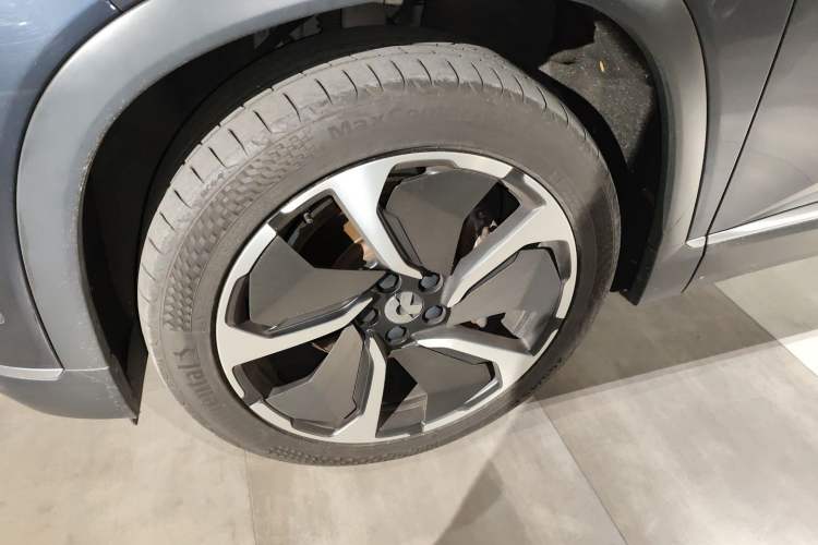 Used Nio ES8 2020 580 km Range Signature Edition Six-Seater Version
