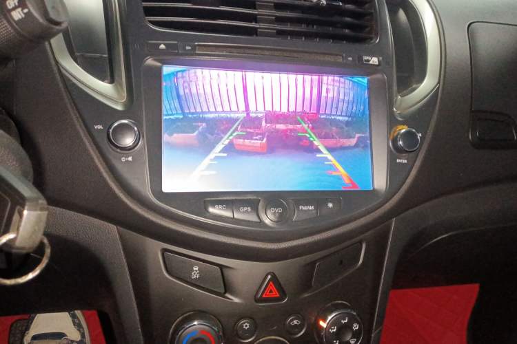 Used Chevrolet Trax 2016 1.4T Automatic Two-Wheel Drive Comfort Version with Sunroof