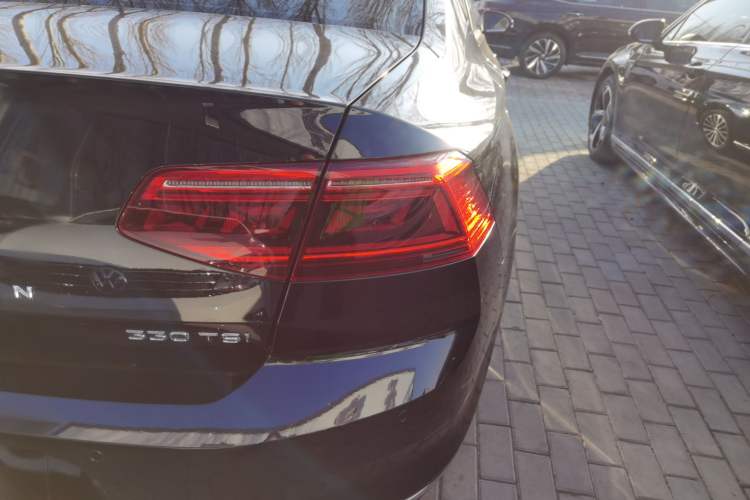 Used Volkswagen Magotan 2020 330TSI DSG Luxury Edition
