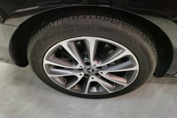 Used Mercedes-Benz E-Class 2019 Facelifted E 300 L Stylish Version
