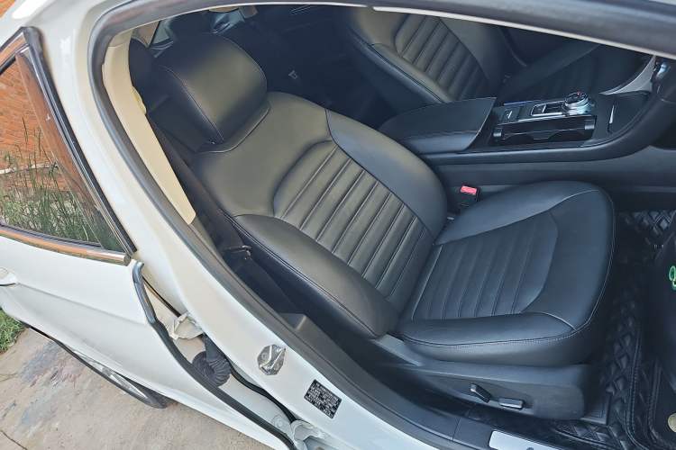 Used Ford Mondeo 2017 EcoBoost 180 Stylish Model
