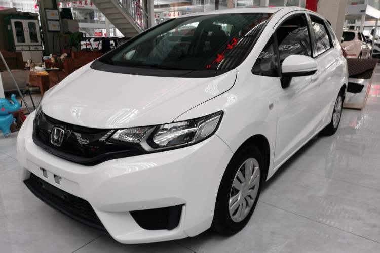 Used Honda Fit 2016 1.5L LXS CVT Comfort Sunroof Version