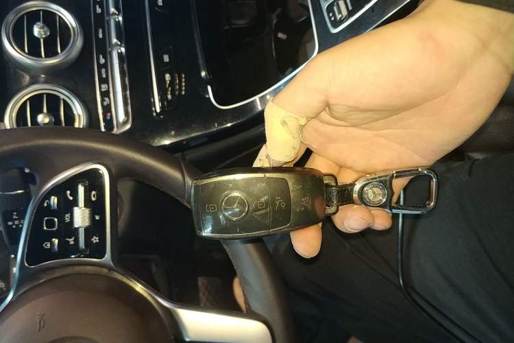 Used Mercedes-Benz GLC 2020 GLC 260 L 4MATIC Dynamic Model