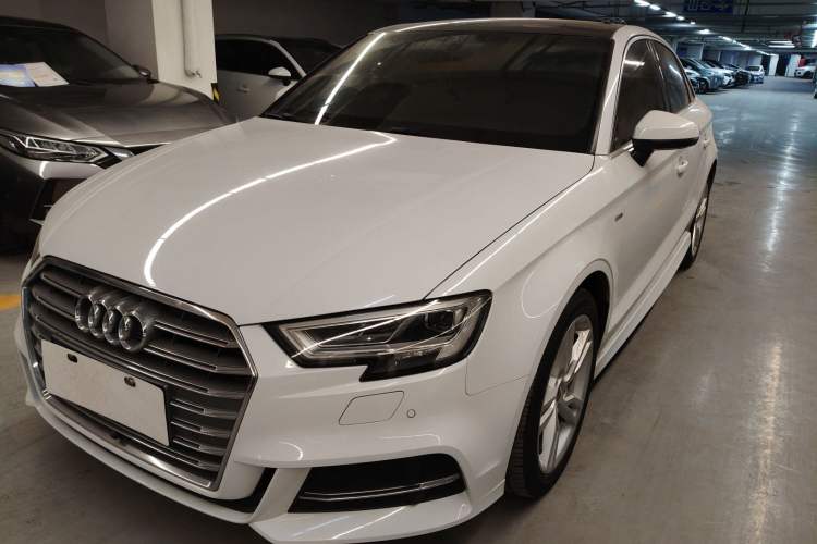 Used Audi A3 2020 Limousine 35 TFSI Fashion Edition China VI Emission Standard
