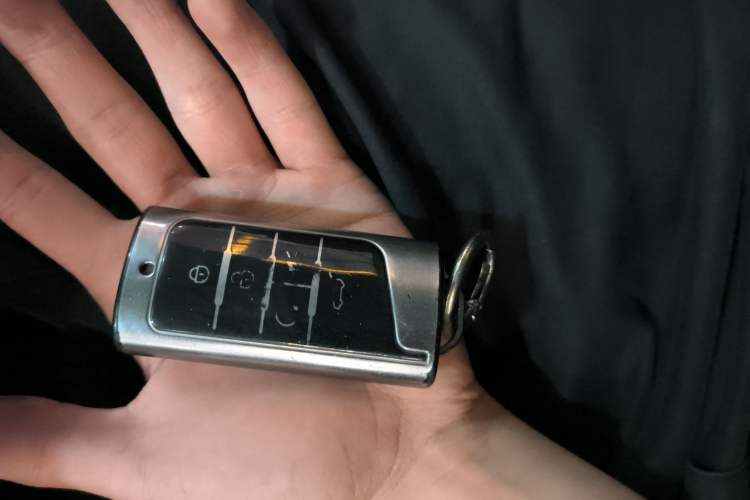 Used GAC Trumpchi M6 2021 270T DCT Elite Edition (7-seater)
