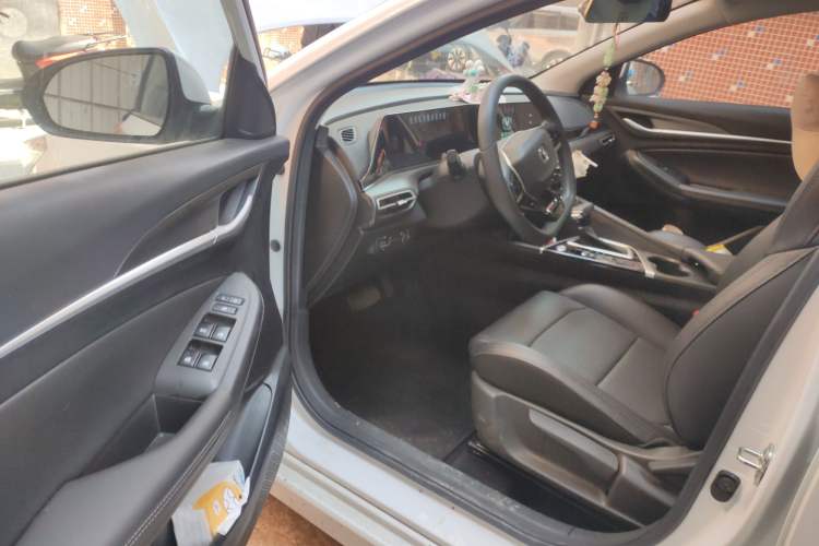 Used Changan Eado 2022 PLUS 1.6L GDI CVT Elite Model
