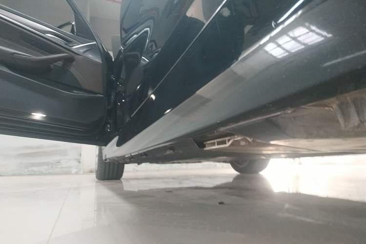 Used BMW 5 Series New Energy 2019 Updated 530Le Pioneer Edition
