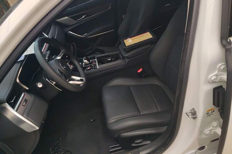 Used Jaguar XFL 2023 XFL 2.0T P200 Two-Wheel-Drive Elite Luxury Edition