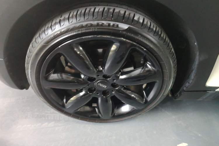 Used  Clubman 2016 Revised Version 1.5T COOPER Connoisseur Edition
