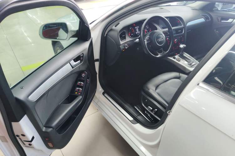 Used Audi A4L 2015 35 TFSI Automatic Standard Model