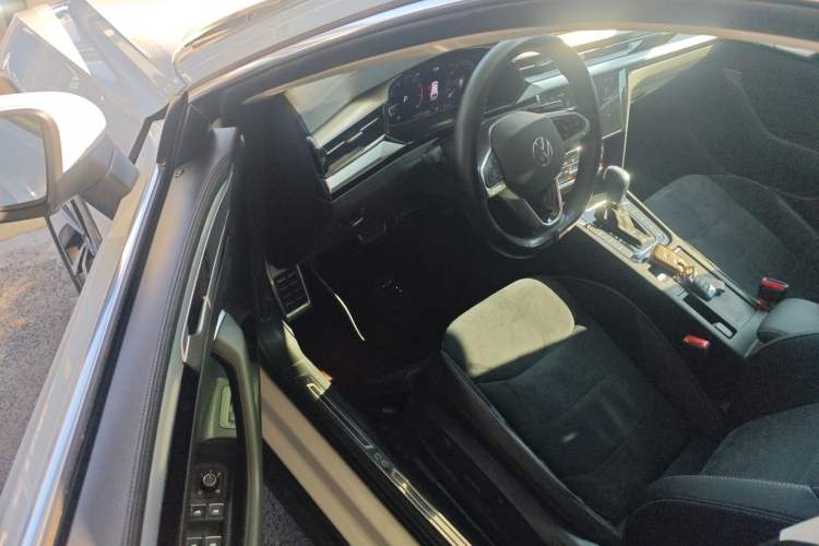 Used Volkswagen FAW-Volkswagen CC 2021 Estate Car 330TSI Hunter Vision Edition
