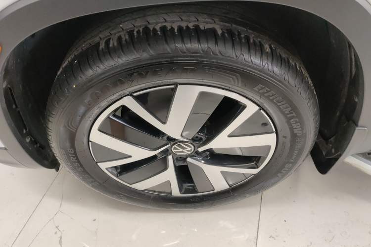 Used Volkswagen Tayron 2023 330TSI Two-Wheel-Drive Luxury Plus Advanced Version