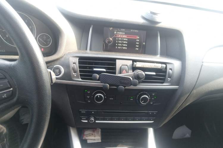 Used BMW X3 2016 sDrive20i
