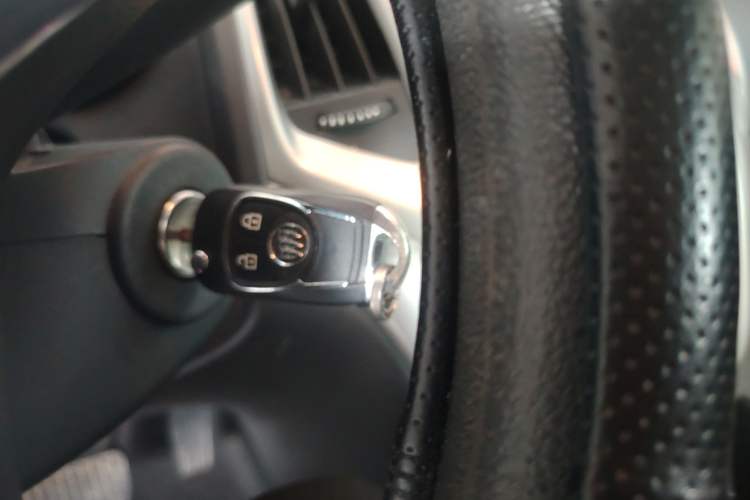 Used Buick GT 2014 XT 1.6L Automatic Fashion Edition
