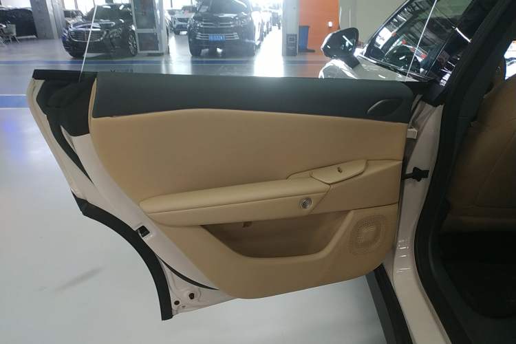 Used ARCFOX Alpha S5 2024 708MAX 200kW
