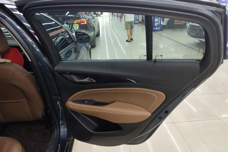 Used Buick Regal 2022 552T Smart Edition
