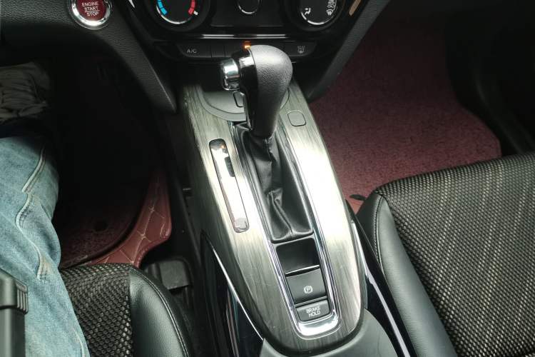 Used Honda XR-V 2017 1.8L EXi CVT Comfort Version
