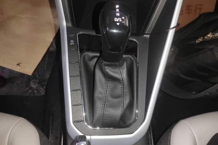 Used Volkswagen Polo 2019 Plus 1.5L Automatic Colorful Technology Edition
