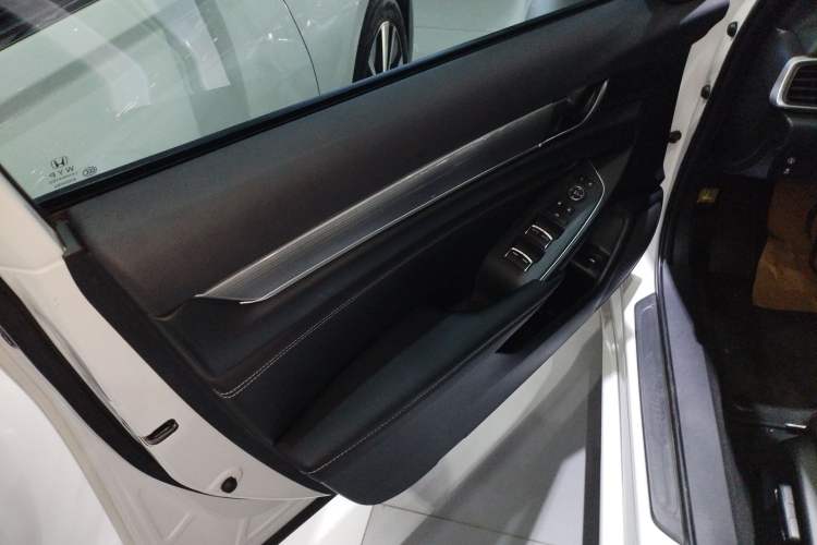 Used Honda Inspire 2022 260TURBO Elegant Edition
