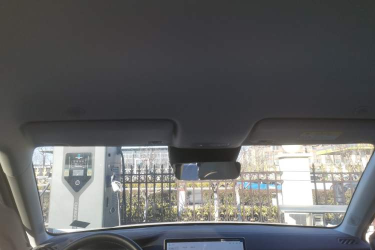 Used BYD Yuan UP 2025 Intelligent Driving Version 401 km Leading Edition
