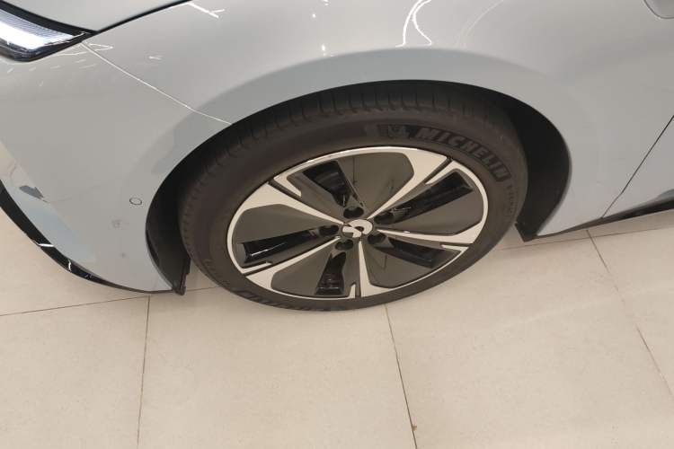 Used Nio ET5T 2025 75 kWh Touring