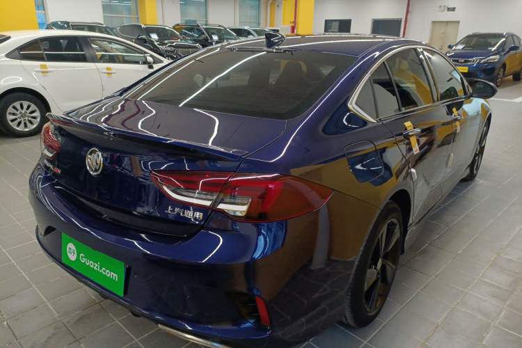 Used Buick Regal 2022 GS Prestige Model
