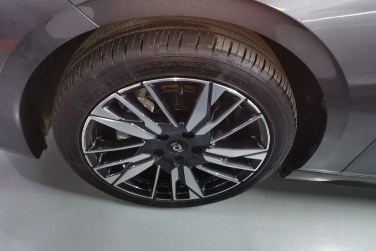 Used  A05 2024 145 Max