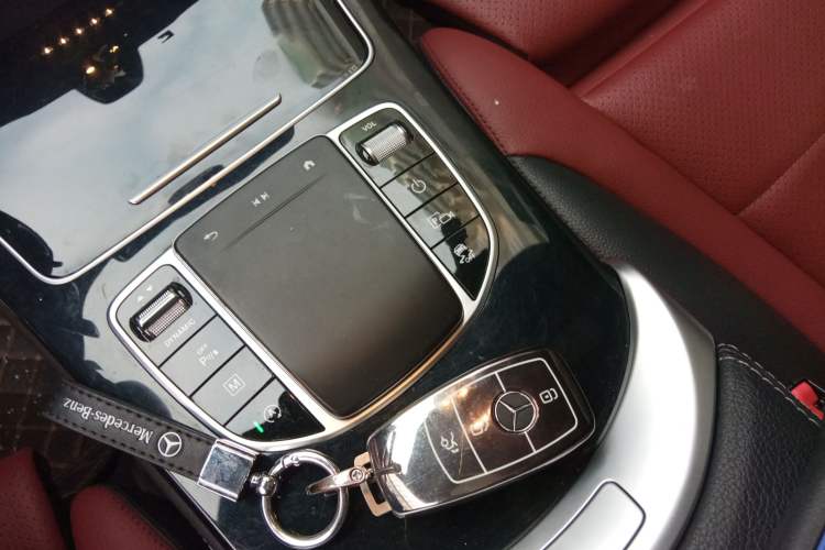 Used Mercedes-Benz GLC 2020 GLC 260 L 4MATIC Luxury Model