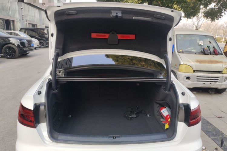 Used Audi A4L 2019 40 TFSI Fashion Version China V