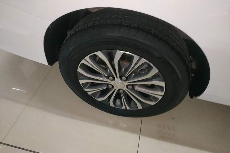 Used Buick GL8 2020 Land Business Class 652T Luxury Model
