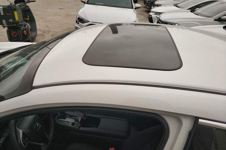 Used Honda Civic 2021 HATCHBACK 220TURBO CVT New Trendsetter
