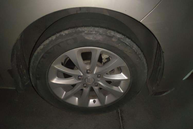 Used Buick GL8 2018 ES 28T Comfort Model China VI Standard