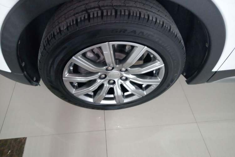 Used Cadillac XT4 2021 28T Two-Wheel Drive Leading Version
