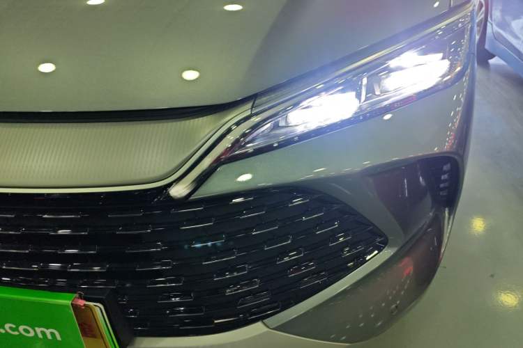 Used BYD Song L DM-i 2024 112 km Leading Edition