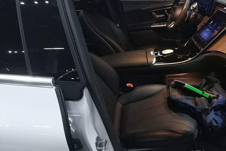 Used Mercedes-Benz EQE 2022 350 Pioneer Edition
