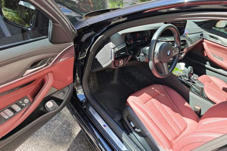 Used BMW 5 Series 2023 530Li Leading Model M Sport Package
