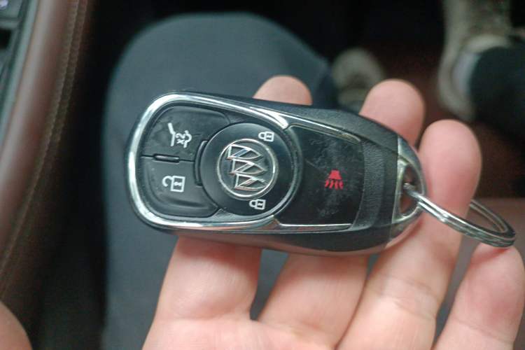 Used Buick Envision 2019 20T Two-Wheel Drive Luxury Version China VI Standard
