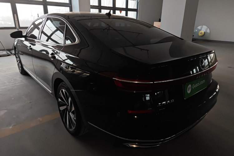 Used Volkswagen Passat 2024 380TSI Dragon Edition