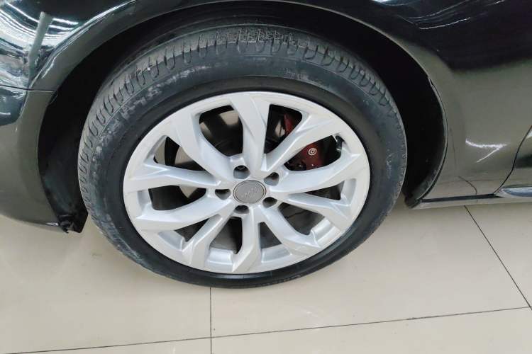 Used Audi A6L 2014 30 FSI Comfort Model
