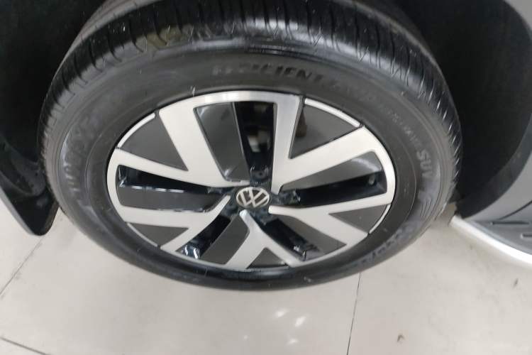 Used Volkswagen Tayron 2023 330TSI Two-Wheel-Drive Luxury Plus Advanced Version