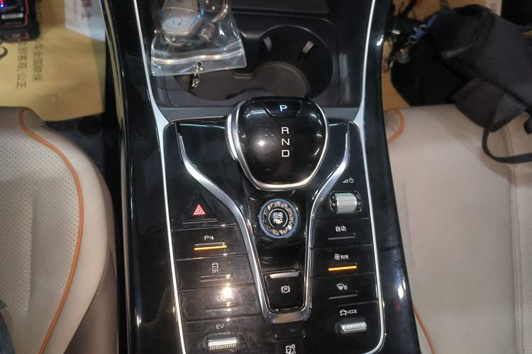 Used BYD Qin PLUS 2023 Champion Edition DM-i 55KM Leading Model
