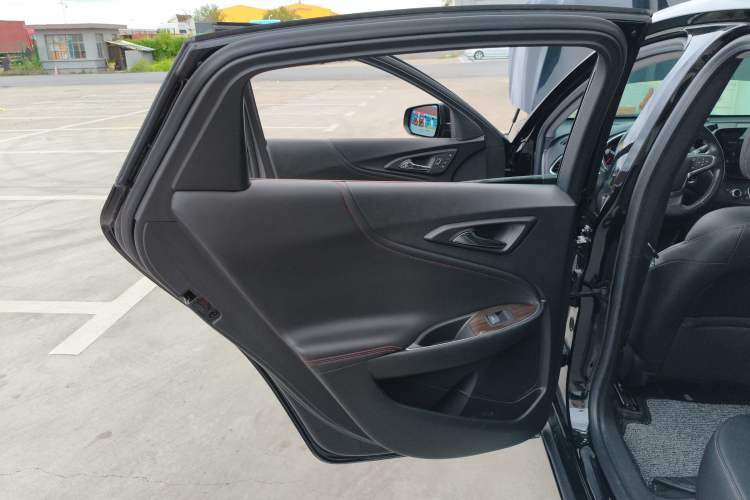 Used Chevrolet Malibu XL 2022 Redline 550T Automatic Smart Edition
