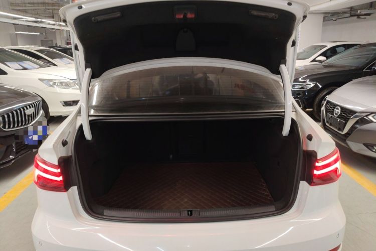 Used Audi A3 2020 Limousine 35 TFSI Fashion Edition China VI Emission Standard
