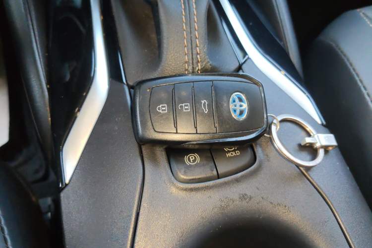 Used Toyota Levin 2023 Smart Electric Hybrid Dual-Engine 1.8L Sport Edition
