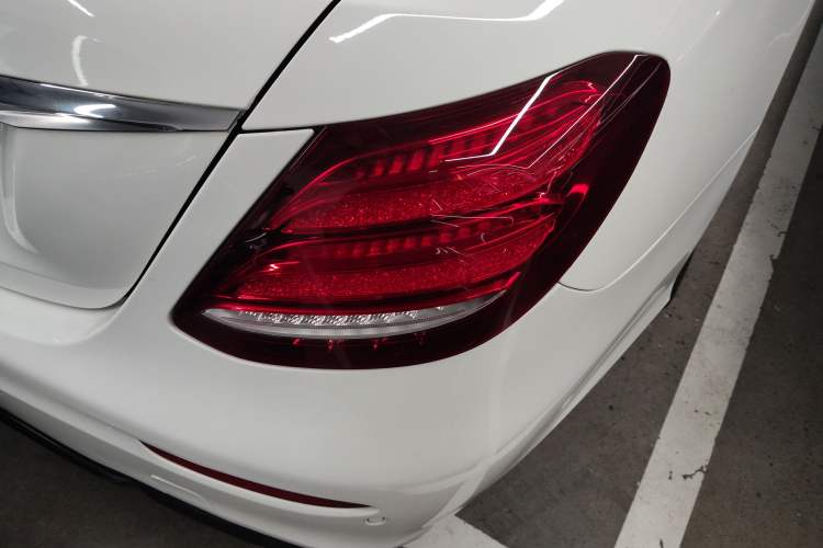 Used Mercedes-Benz E-Class 2019 E 300 L Sport Luxury Edition
