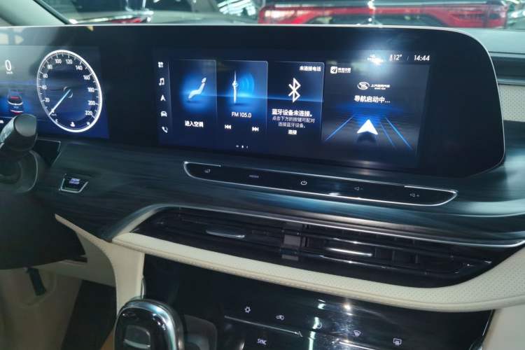 Used Buick GL8 2022 ES Landtrek 653T Comfort Edition
