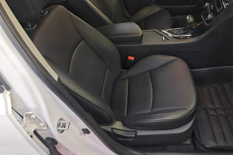 Used Kia K5 2014 2.0L Automatic LUXURY