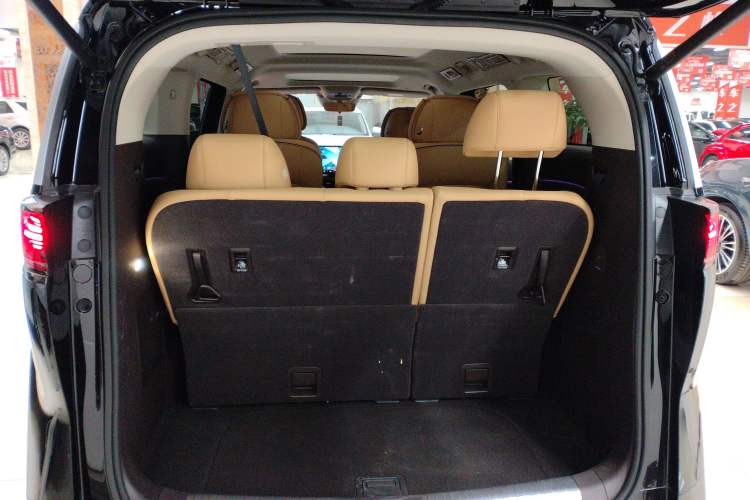 Used Denza D9 2024 DM-i 980 Four-Wheel Drive Prestige Model