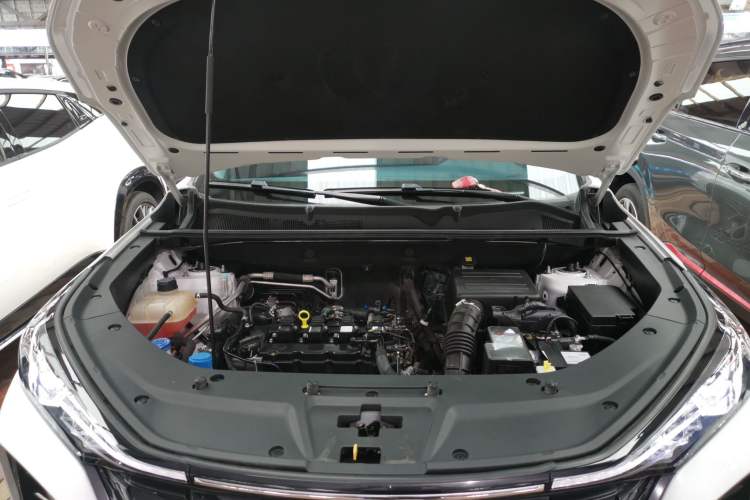 Used Changan CS75 PLUS 2022 Classic Edition 1.5T Automatic Pioneer Model
