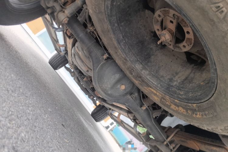 Used Huanghai N3 2018 2.4T Automatic 2WD Prestige Edition 4K22D4T
